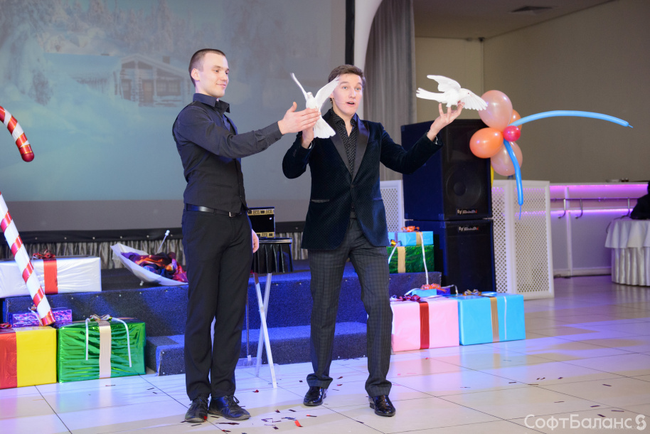 А нам - 23! С Днем рождения, СофтБаланс!