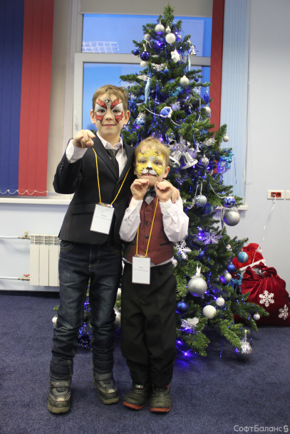 Зажигаем елки