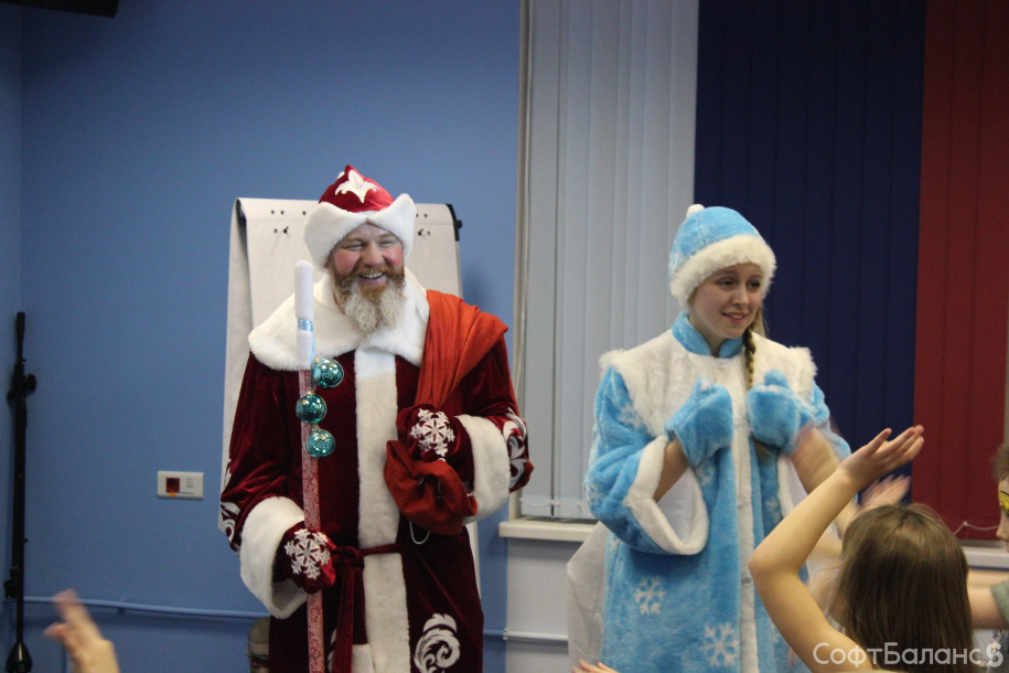 Зажигаем елки