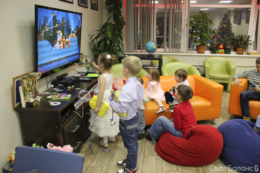 Зажигаем елки