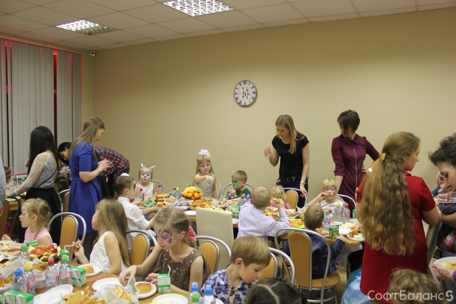 Зажигаем елки