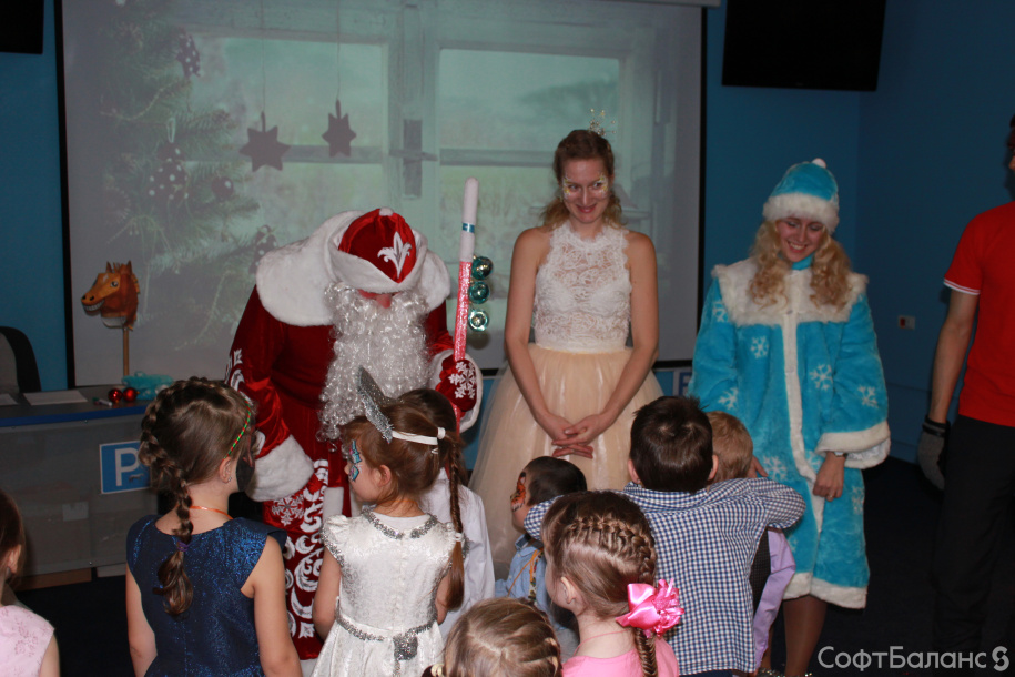 Когда зажигаются елки