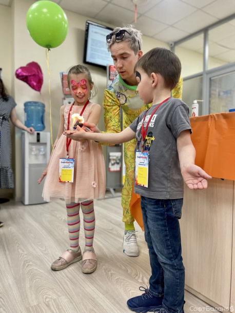 Сегодня в офисе прошёл детский праздник!