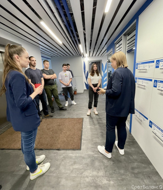 В июне мы анонсировали проект по обучению молодых специалистов разработке на 1С 