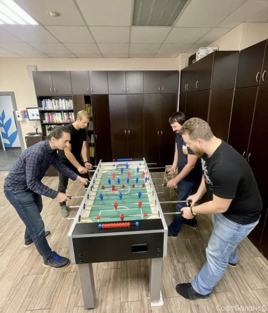 Провели турнир по кикеру