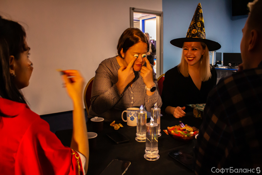 Хэллоуин в СофтБаланс