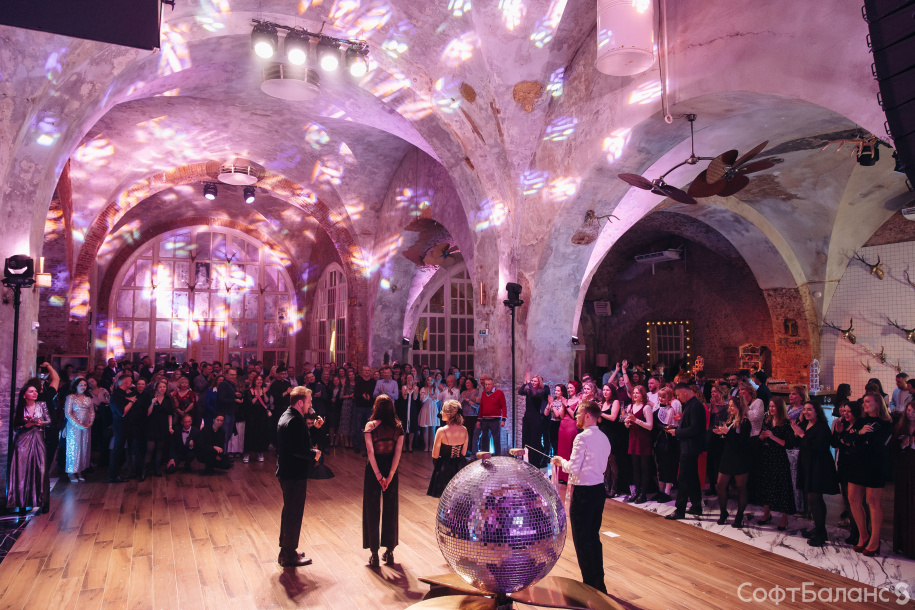 СофтБаланс 31 год!