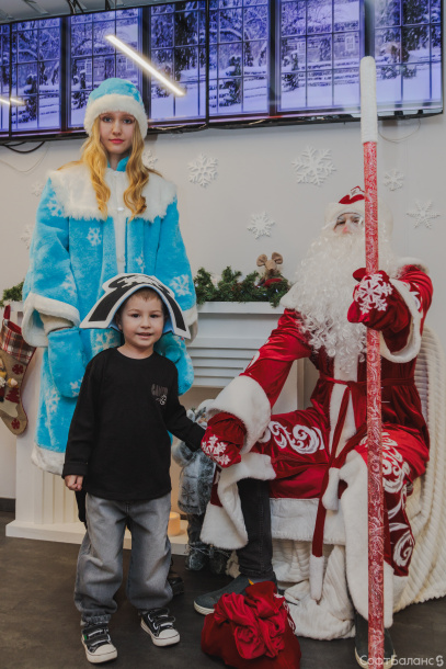 Детский новый год в СофтБаланс