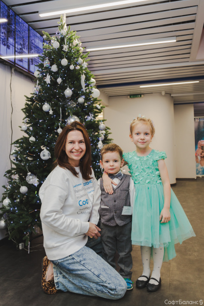 Детский новый год в СофтБаланс