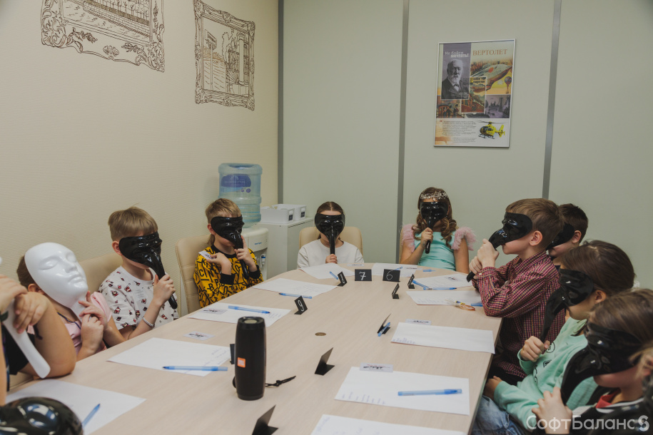 Детский новый год в СофтБаланс