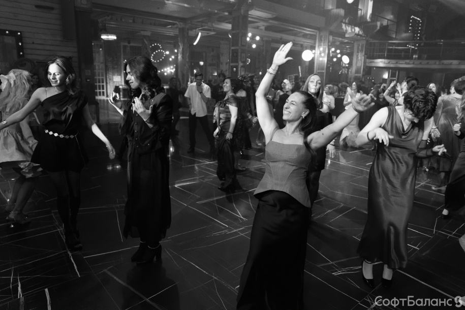 32 года в мире сказок: как мы отпраздновали день рождения компании